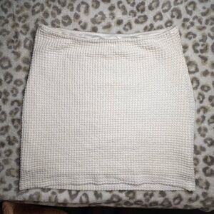 Elegant Cream Textured Skirt